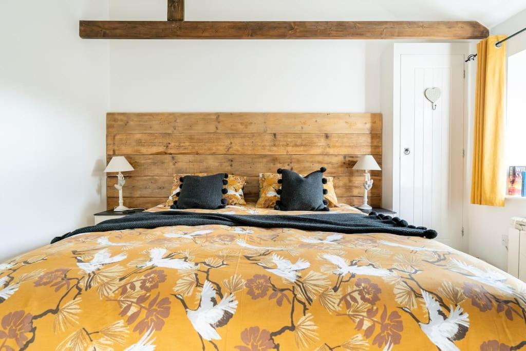 Willow Cottage In Idyllic Location Harrietsham ภายนอก รูปภาพ